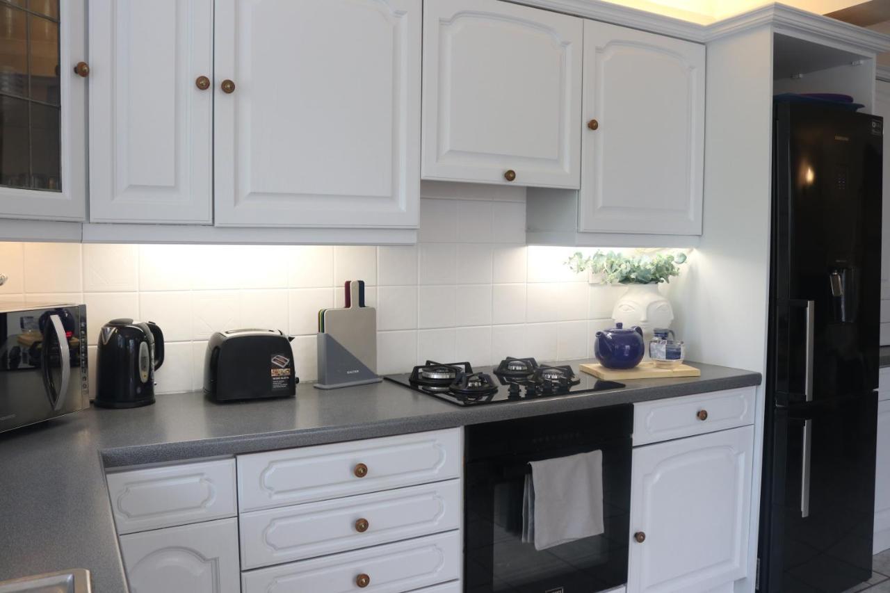 Inviting You To Your Home From Home 10 Minutes From Stratford Westfield London Exterior photo