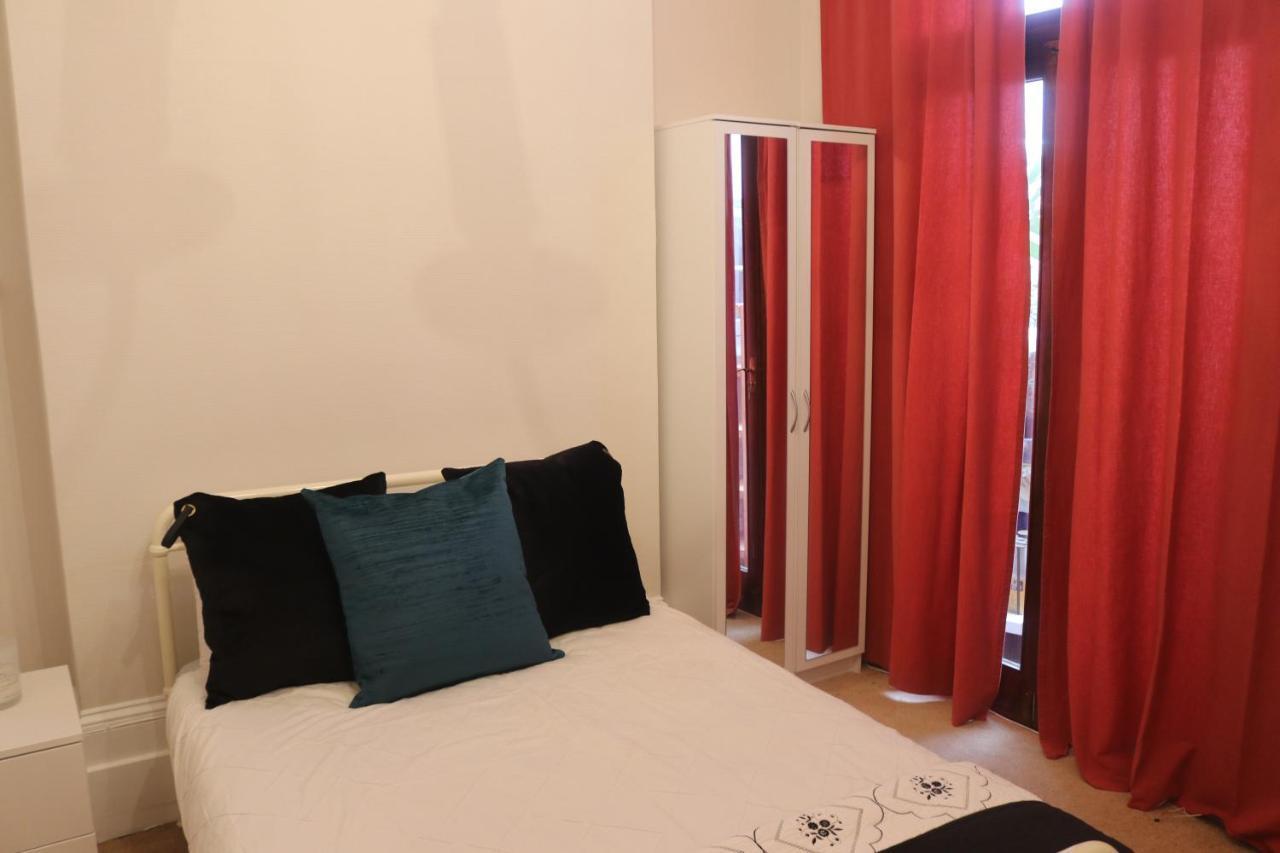 Inviting You To Your Home From Home 10 Minutes From Stratford Westfield London Exterior photo